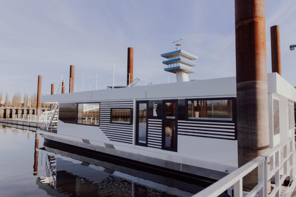 Hausboote Am Lankenauer Hoeft BRE Exterior foto